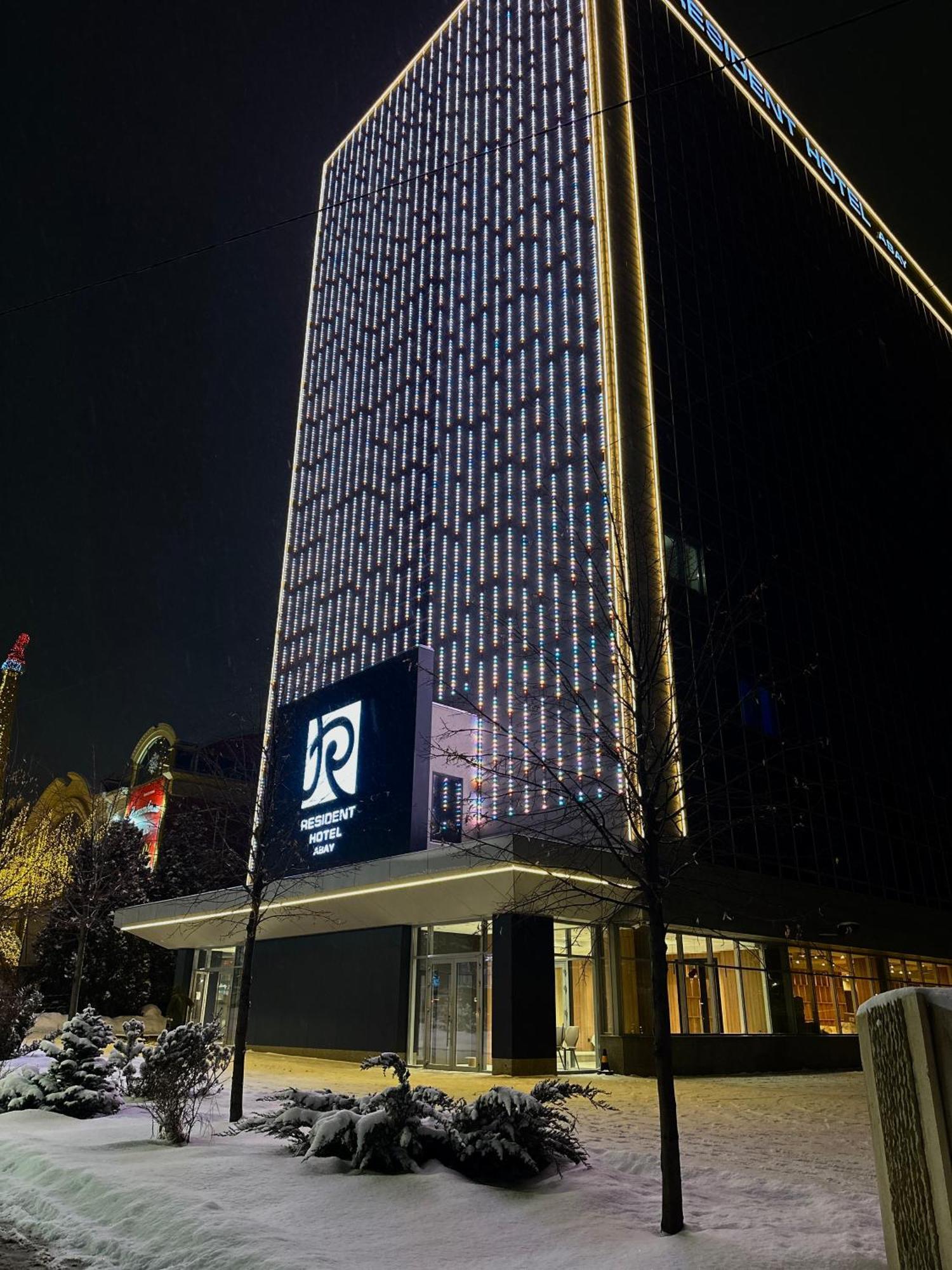 Resident Hotel Abay Almaty Exterior foto